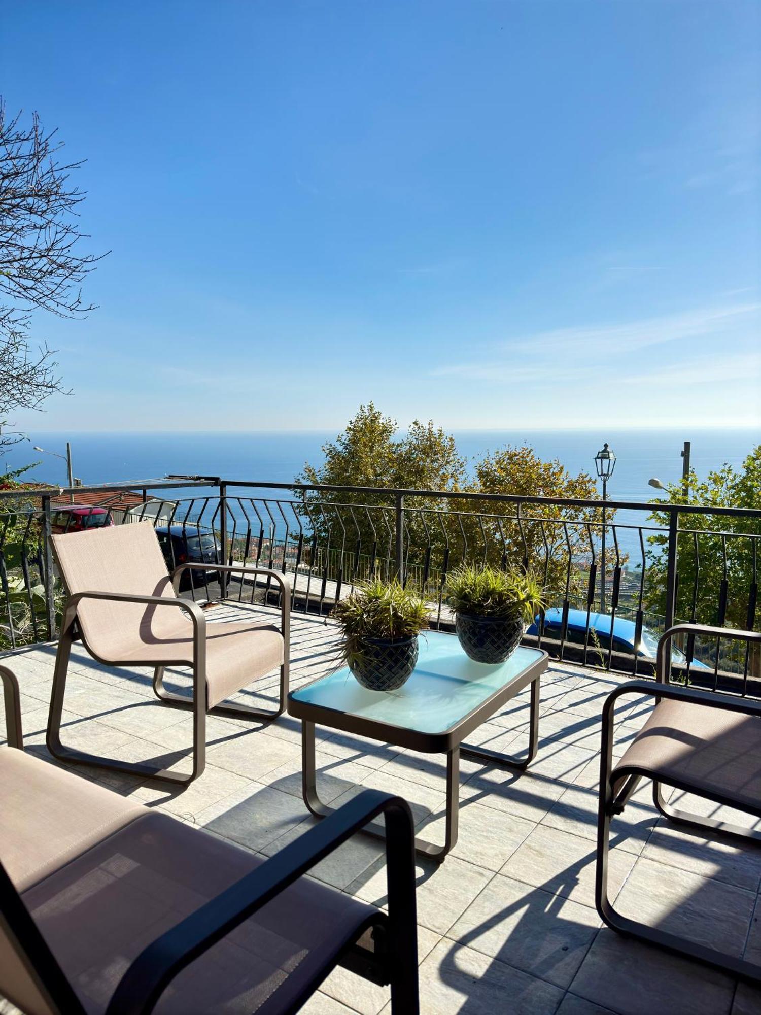Villa Cielo Costarainera Екстер'єр фото